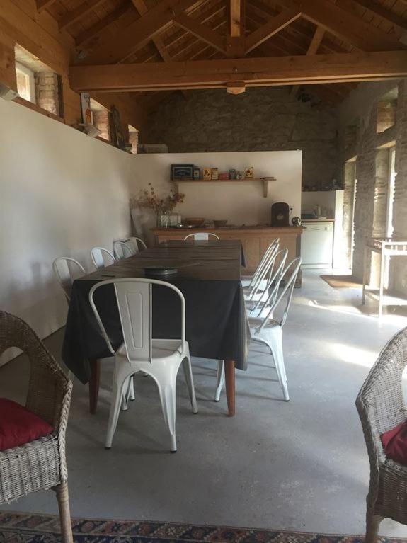 Le Rozet Bed & Breakfast Vendat Dış mekan fotoğraf